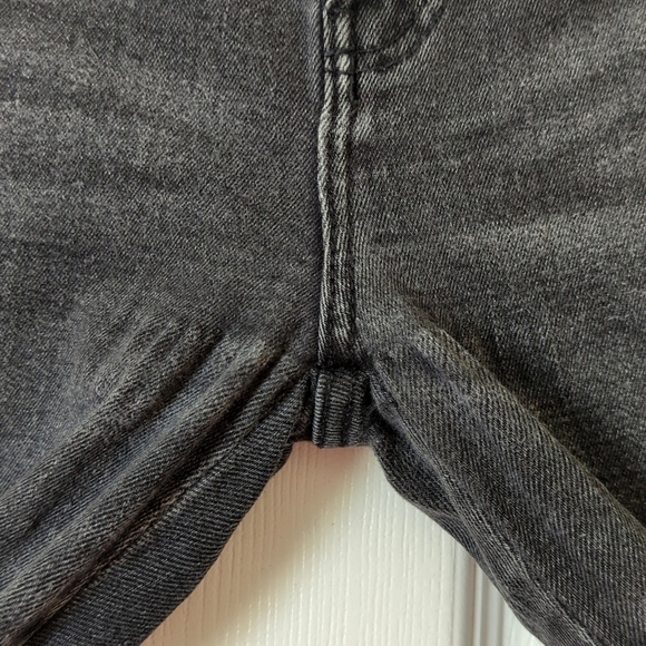 Zara Trafaluc Denimwear Classic Mid Rise Distressed Raw Hem Skinny Jeans Black 4 - Picture 11 of 14